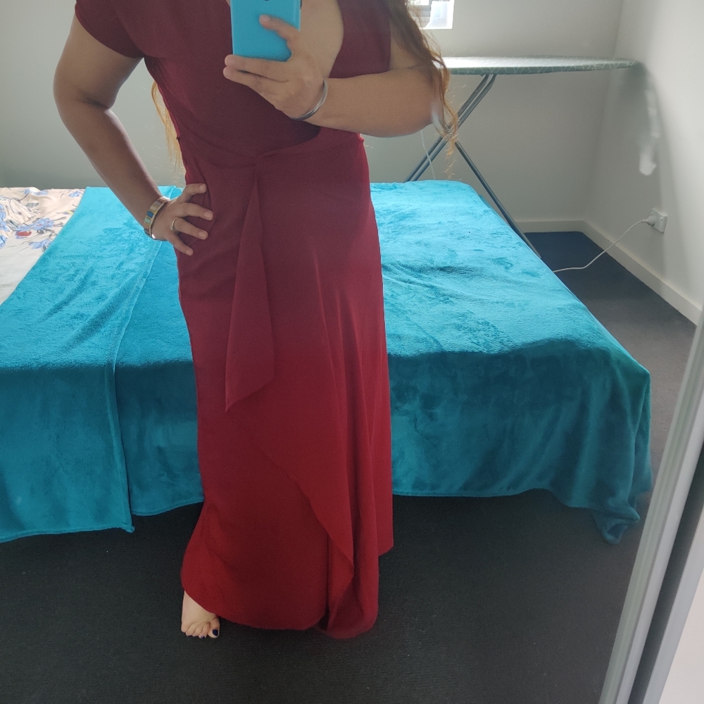 Burgundy dress - Picture 7 of 11
